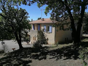 Cottage pour 8 personnes, avec jardin et vue à Chamaret