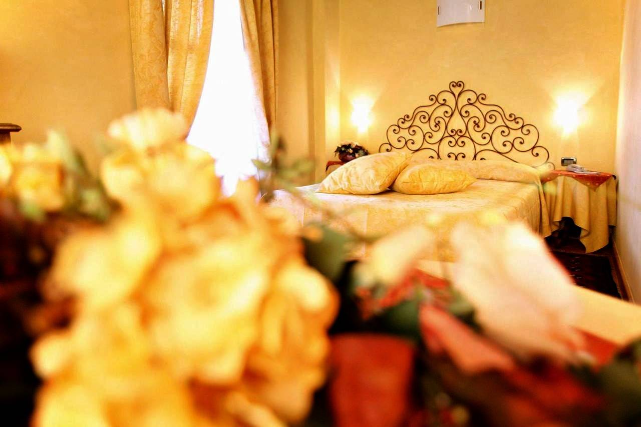 Hotel Palazzo Di Mezzo in Carrù, Province de Coni