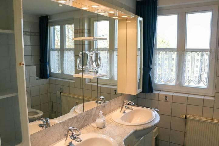 Cottage für 5 Personen, mit Terrasse und Garten in Stolpe auf Usedom - 4