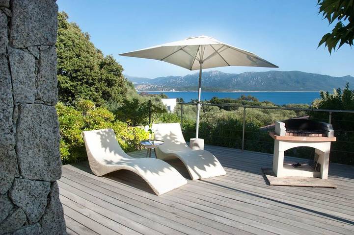 Villa pour 5 personnes, avec piscine et jardin, animaux acceptés à Olmeto