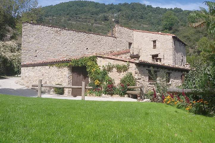 Casa rural para 5 personas, con Balcón y Terraza además de Jardín y Vistas en La Pobla de Lillet