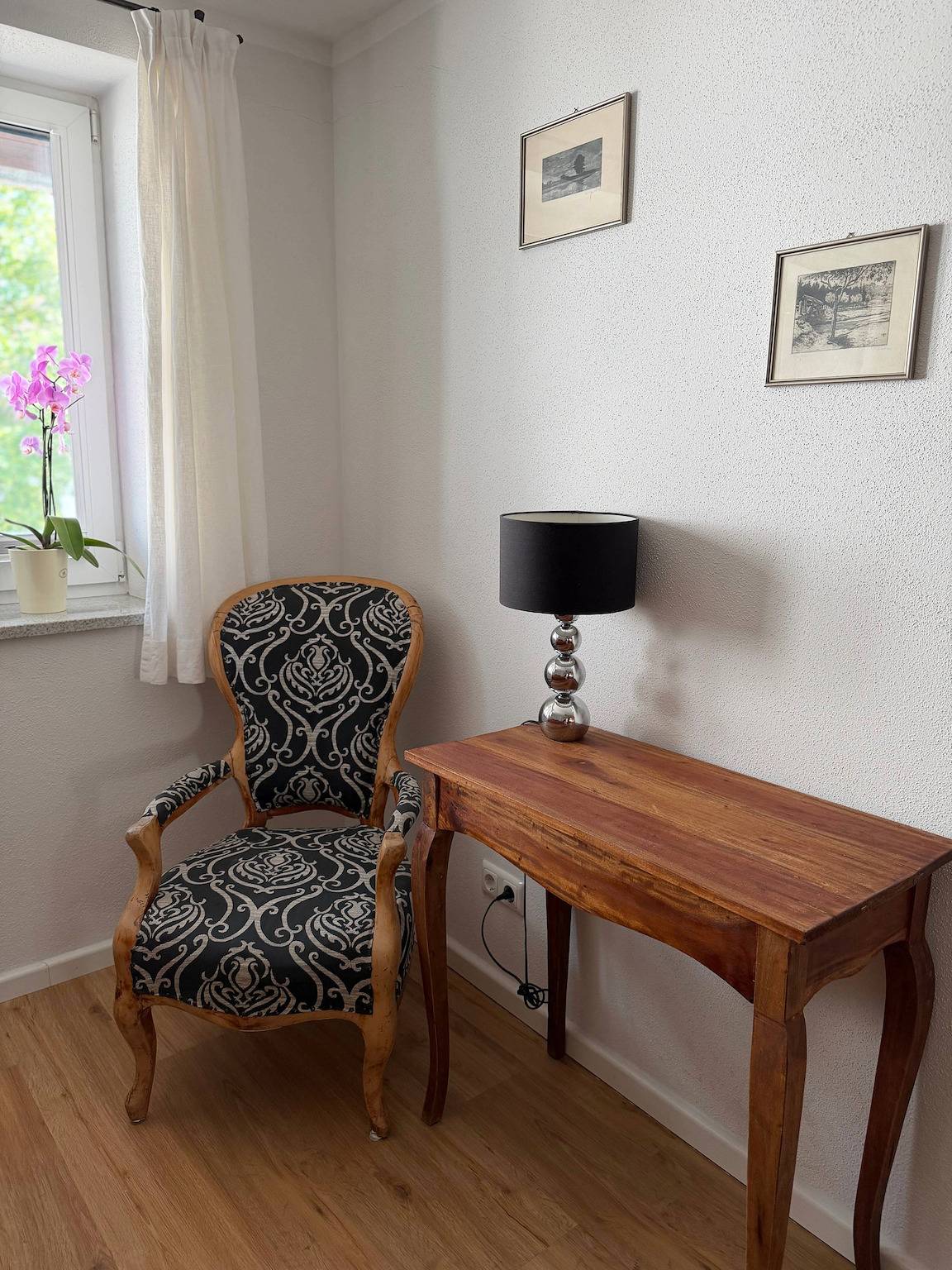 Ganze Ferienwohnung, Chiemseeleben - Ferienwohnung Leben für 2 Personen im Eg, 30 qm, Wohnküche u. Schlafzimmer, Terrasse in Breitbrunn am Chiemsee, Chiemsee
