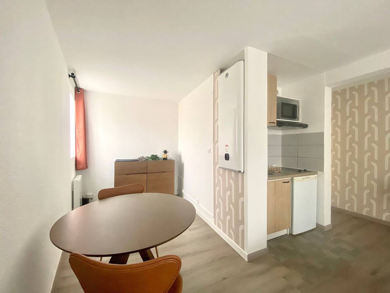 Ganze Wohnung, Le Chaleureux - Joli studio proche du Jardin Compans-Caffarelli in Amidonniers-Caffarelli (Toulouse), Toulouse