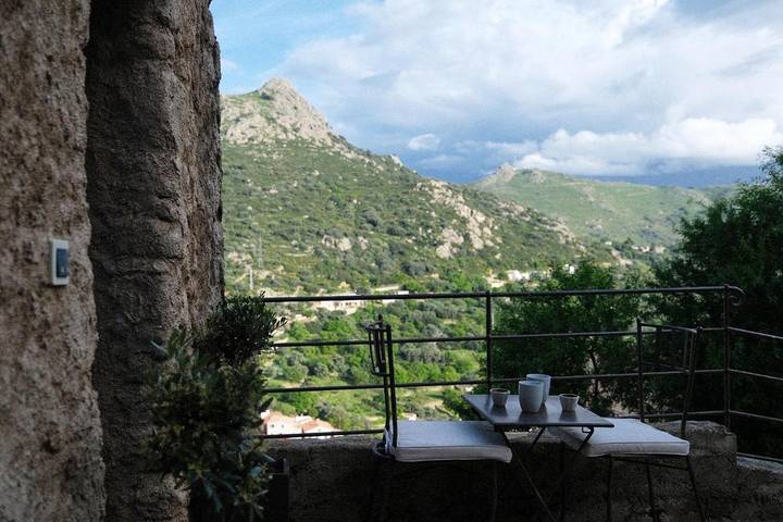 Maison d’hôte pour 2 personnes, avec Terrasse en Corse