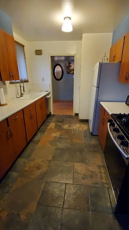 Comfy Furnished 3B/2B House in Central Redwood City in Redwood City, Silicon Valley