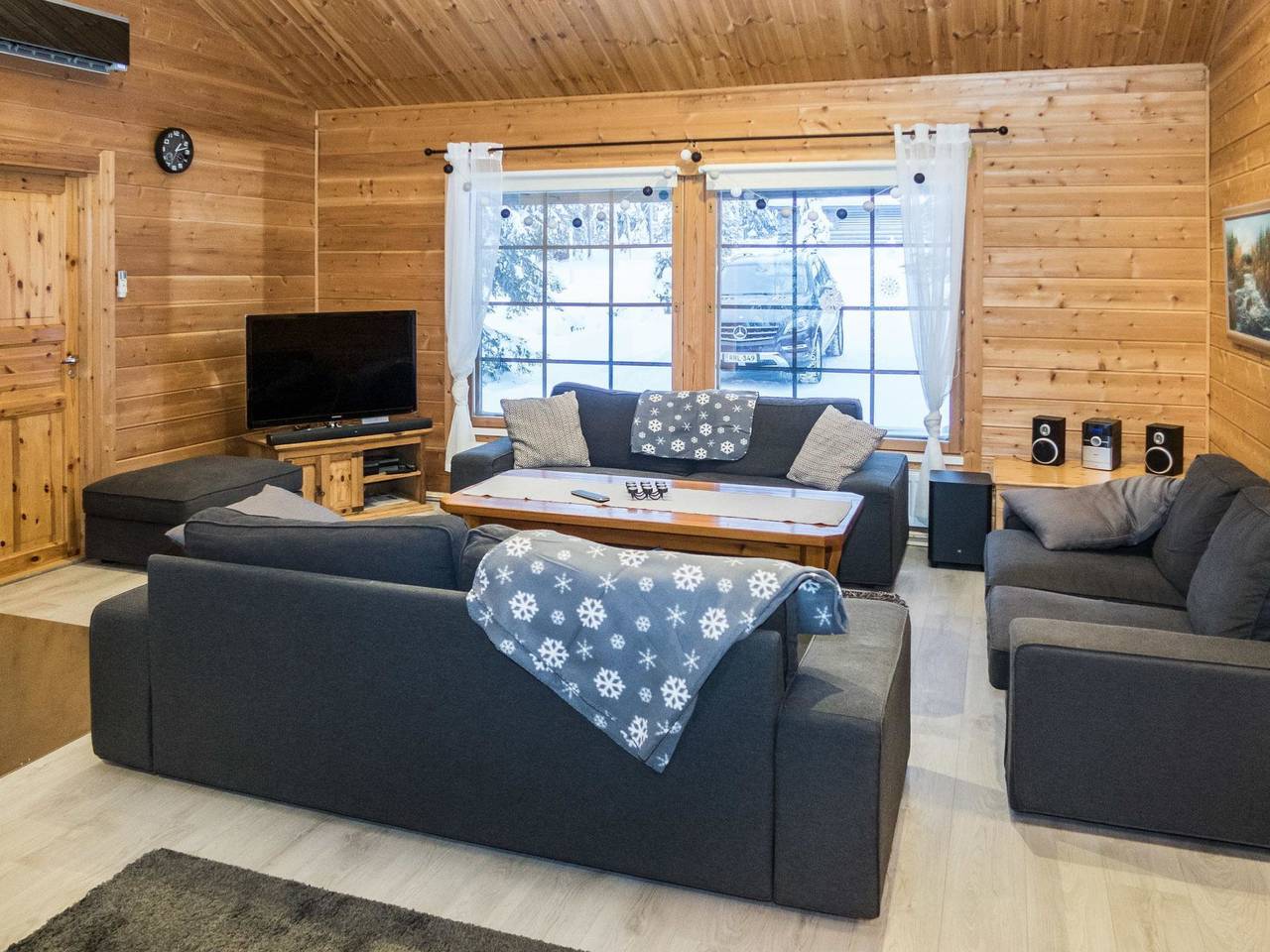 Huvihovi in Ruka, Nordösterbotten