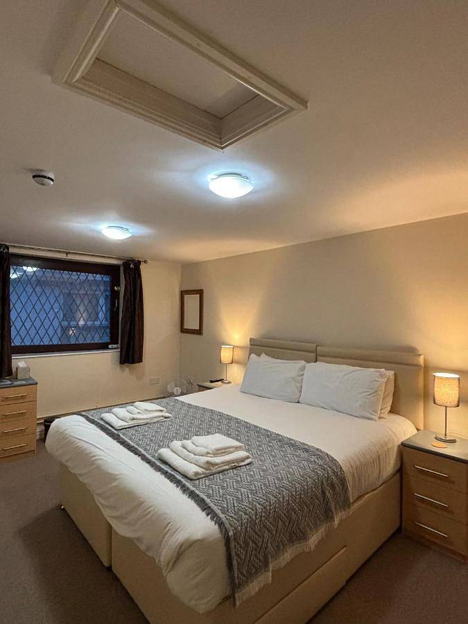 Superior King Room in Brecon Beacons