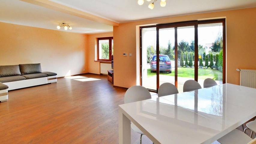 Ferienhaus für 10 Personen, mit Terrasse und Garten in Kolberg - 3