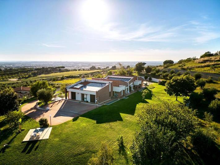 Casa vacanza per 2 persone, con Balcone e Idromassaggio nonché Terrazza e Giardino a Albano Laziale