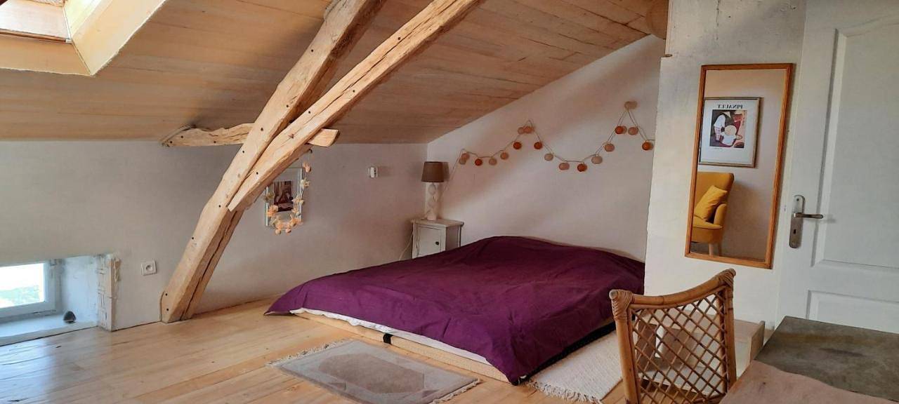 Double Room with Shared Bathroom in Mareuil en Périgord, Parc naturel régional Périgord-Limousin