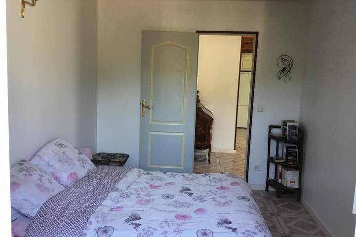 Location de vacances pour 4 personnes, animaux acceptés à Gonfaron - 2