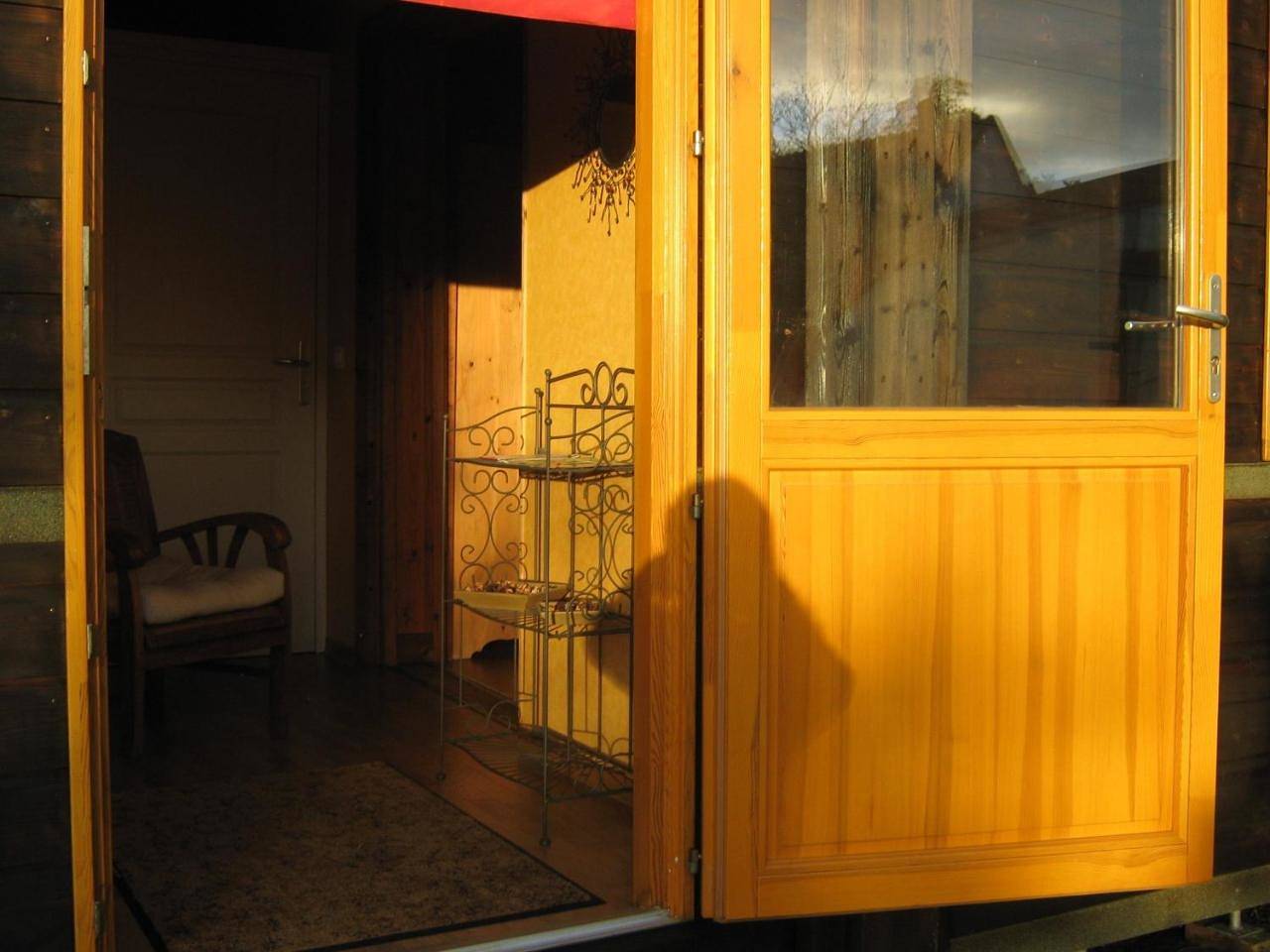 Chalet (4 Adults) in Mars-sur-Allier, Nièvre