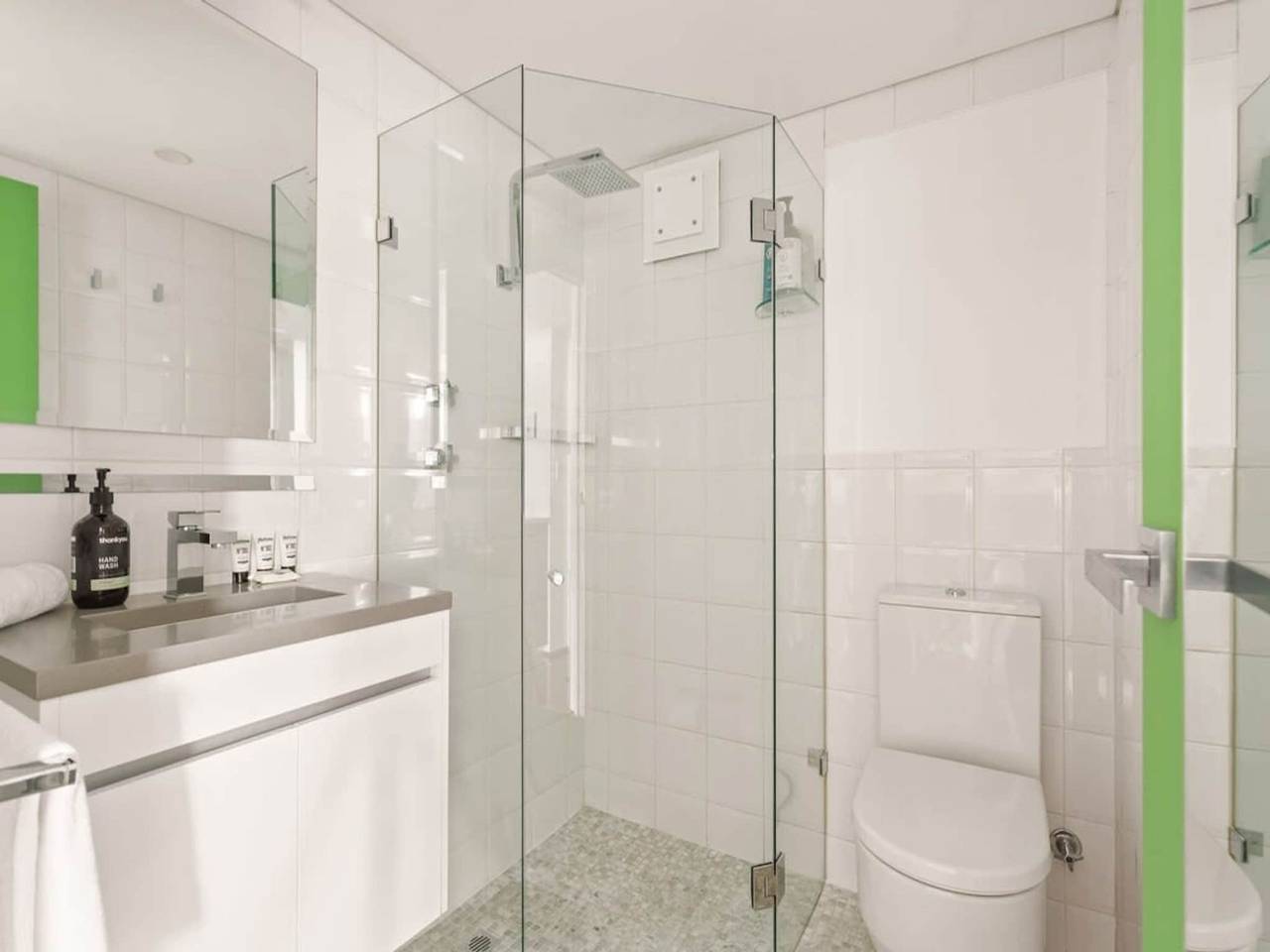 Entire apartment, Cosy Studio with City Views in Sydney, New South Wales