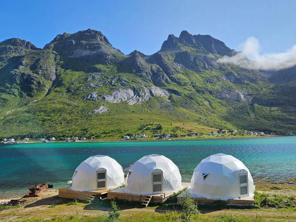 Tent in Flakstad