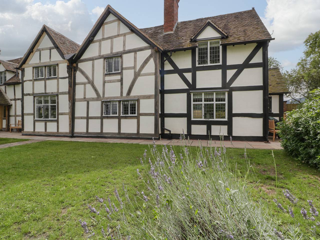 Lavender Cottage in Worcestershire