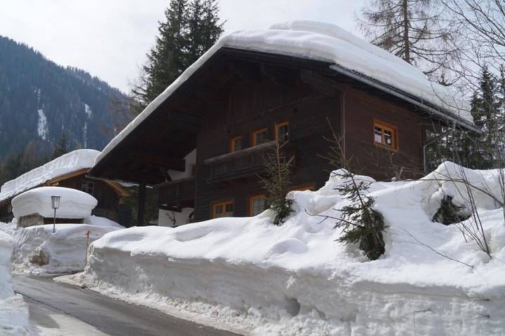 Ferienhaus für 10 Personen, mit Garten und Ausblick