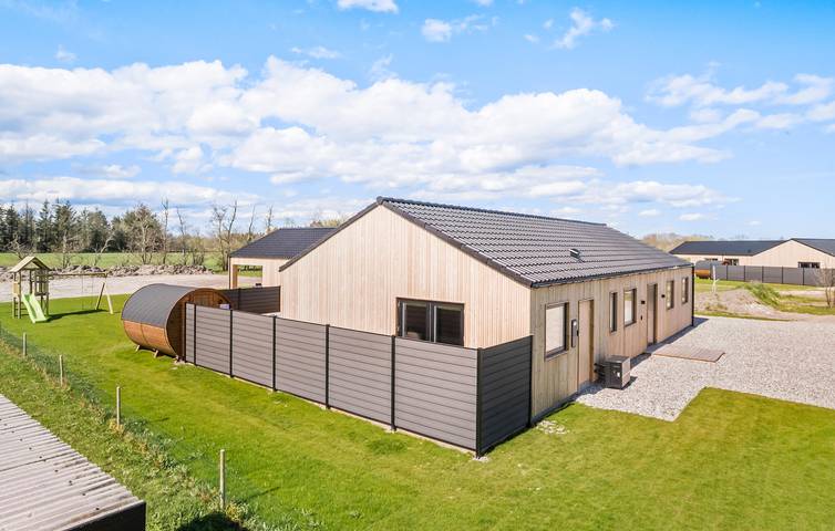 Ferienhaus für 18 Personen, mit Terrasse und Sauna sowie Pool und Garten, mit Haustier in Øster Hurup - 2