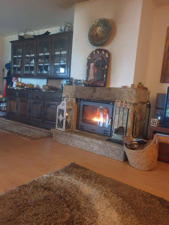 Villa with Private Pool in Couto de Esteves, Distrito de Aveiro