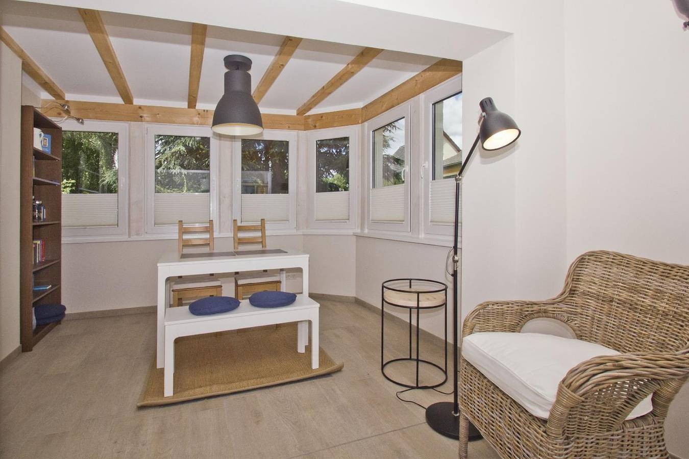 Ganze Wohnung, Ruhige Lage nah am Meer, Terrasse und Garten - Ferienhaus Auszeit Fewo 01 in Alt Reddevitz, Mönchgut