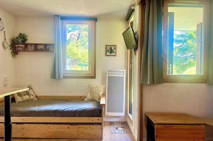 Gîte pour 5 personnes, avec terrasse dans Station De Montalbert - 2