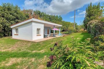Gîte pour 4 personnes, avec jardin, animaux acceptés à Durfort-Lacapelette