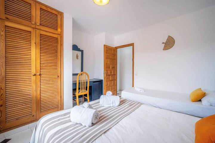 Gîte pour 5 personnes, avec piscine et jardin dans Portinatx - 4