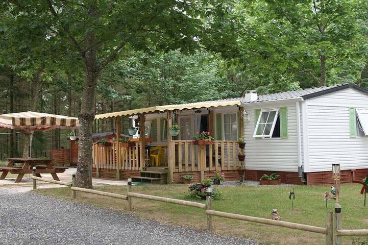 Mobil home pour 6 personnes dans Lac de la Triouzoune - 3