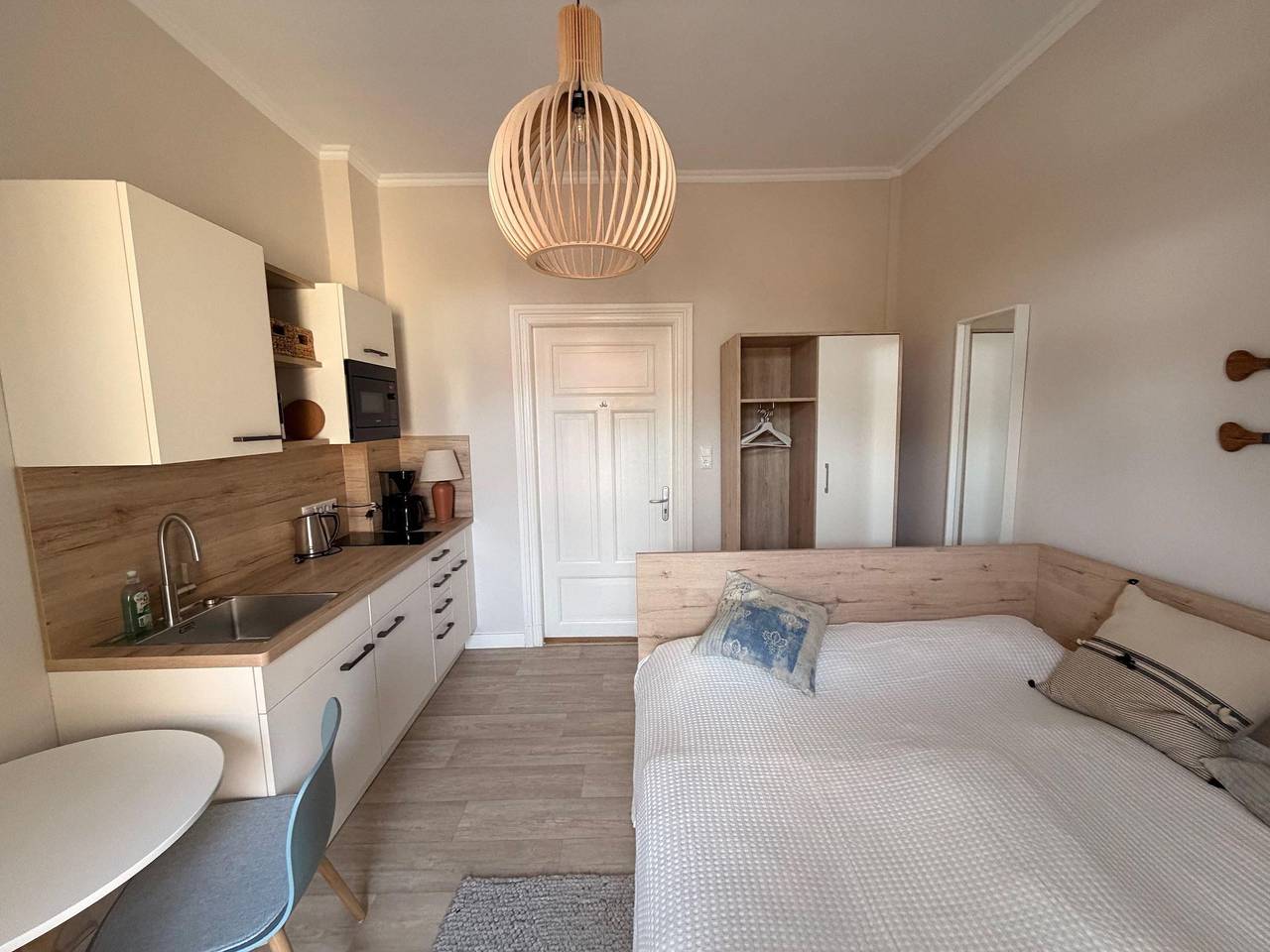 Ganzes Studio, Ferienzimmer Jan in St. Peter-Bad, St. Peter-Ording
