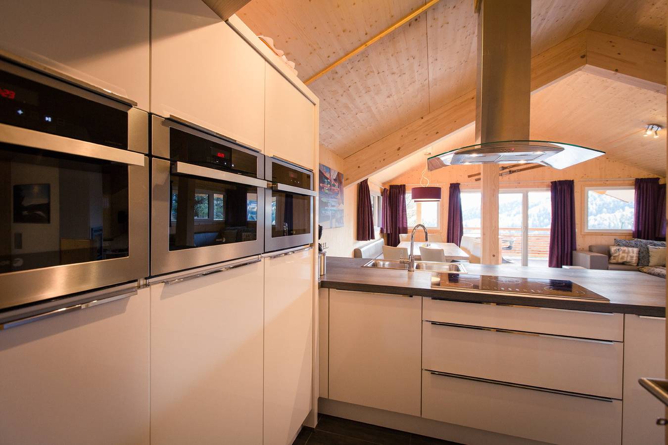 Ferienhaus # 37 mit Ir-Sauna und Whirlpool innen in Stadl-Predlitz, Turracher Höhe