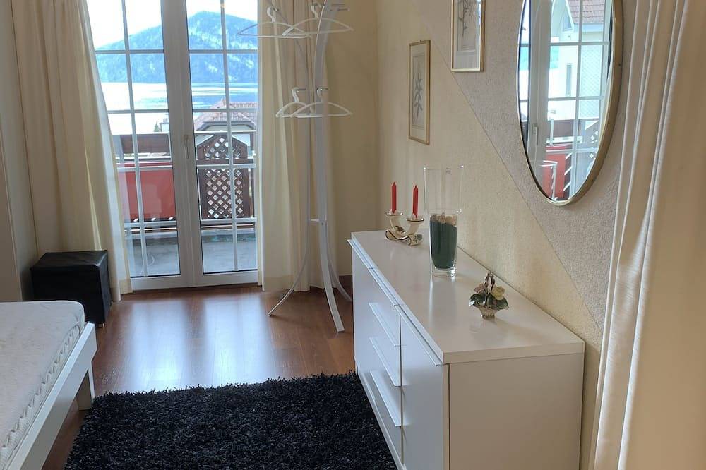 Ganze Wohnung, Refugium 2-Zimmer Maisonette-Ferienwohnung am Vierwaldstättersee Nähe Luzern in Weggis, Vierwaldstättersee