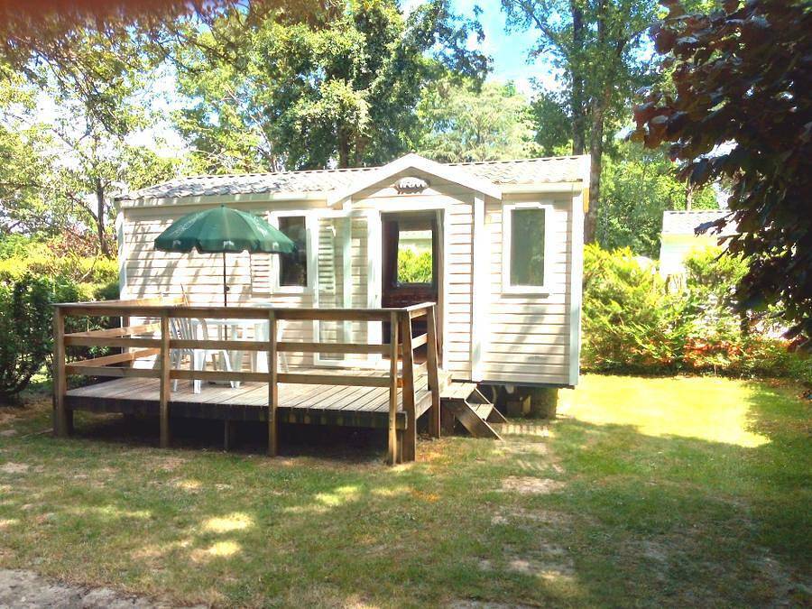Camping du Bois de Beaumard - Mobilheim 4 personen - 25 m² - 2 Zimmer (max. 2 Erwachsene / oder Familien) in Pontchâteau, Saint-Nazaire und Umgebung