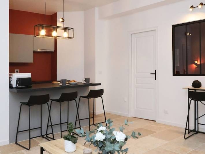 Apartamento entero, Notre Dame de Senlis par La Boite en plus in Senlis, Río Oise