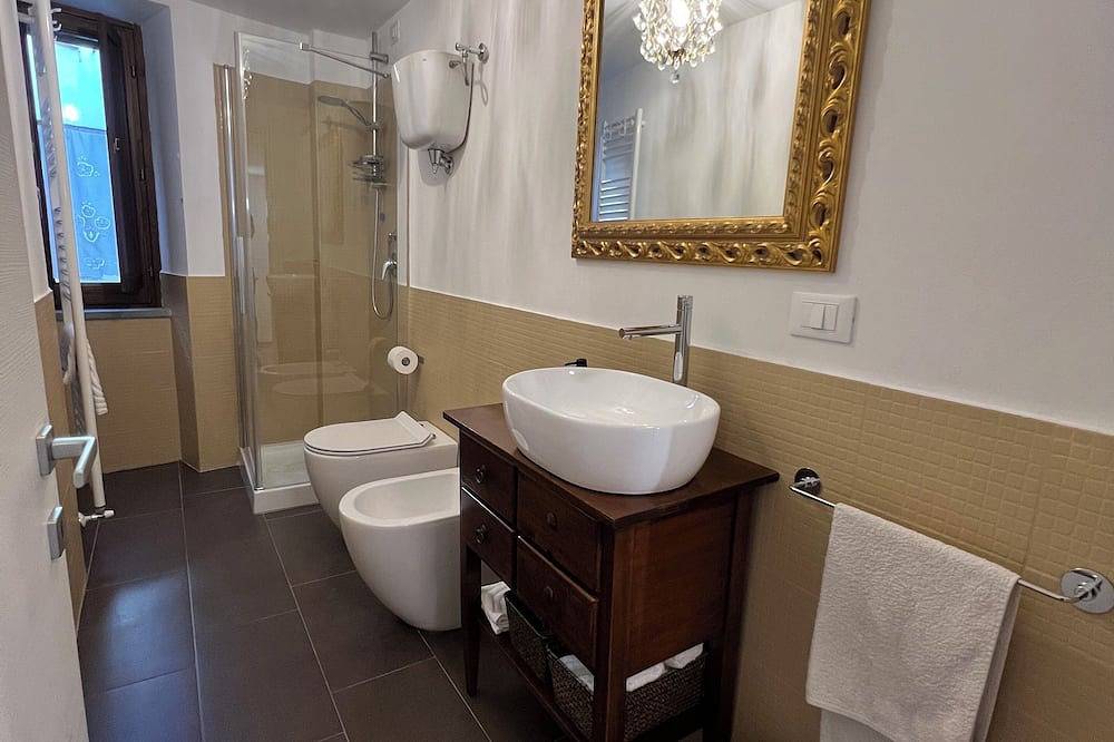 Appartamento intero, Casa Reggiaio - Il tuo angolo di serenità nel cuore storico di Gualdo Tadino. in Gualdo Tadino, Perugia e dintorni