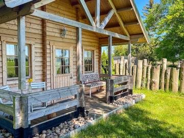 Ferienhaus für 4 Personen, mit Terrasse und Garten, kinderfreundlich in Saal