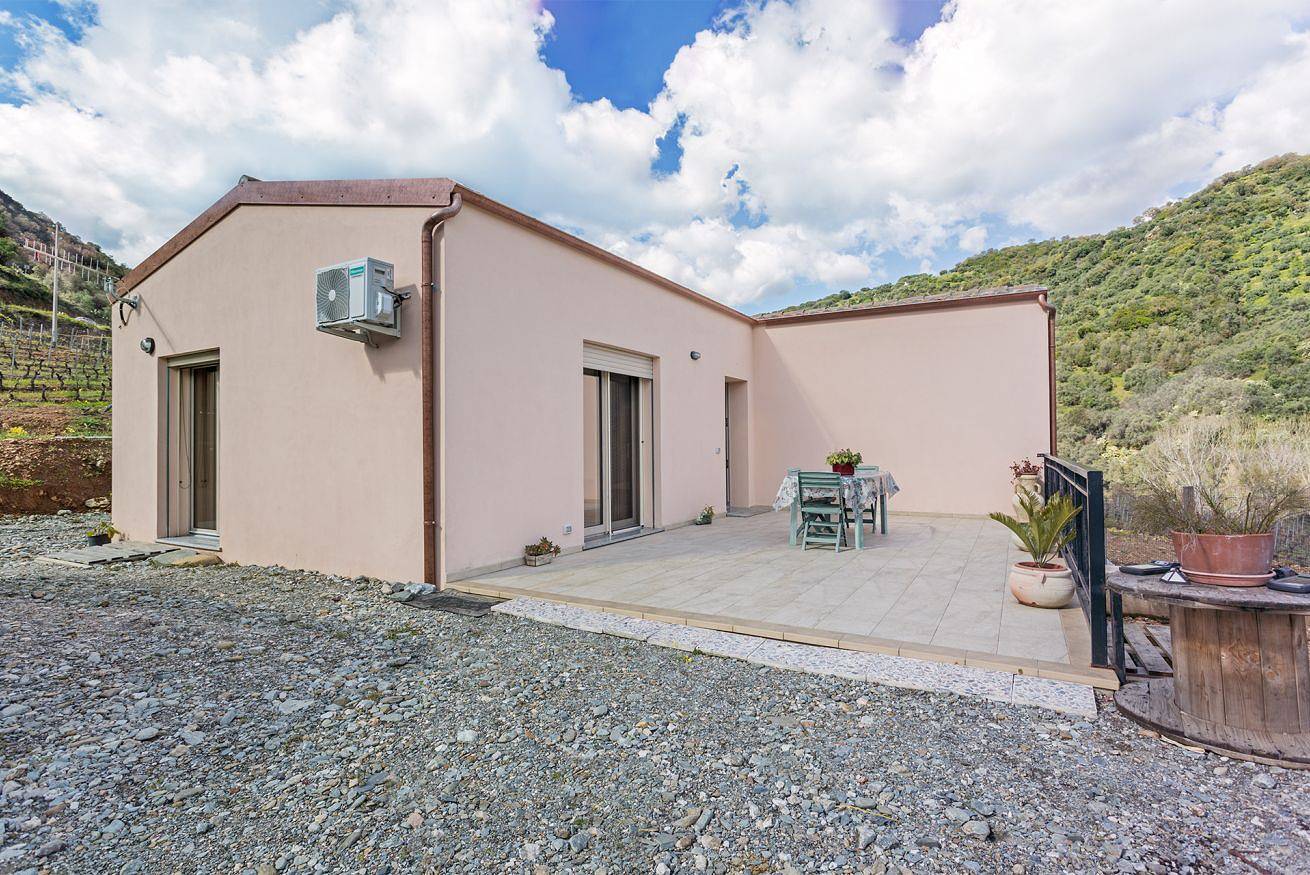 Entire apartment, Podere Is Tres Fradis in Jerzu, Barbagia