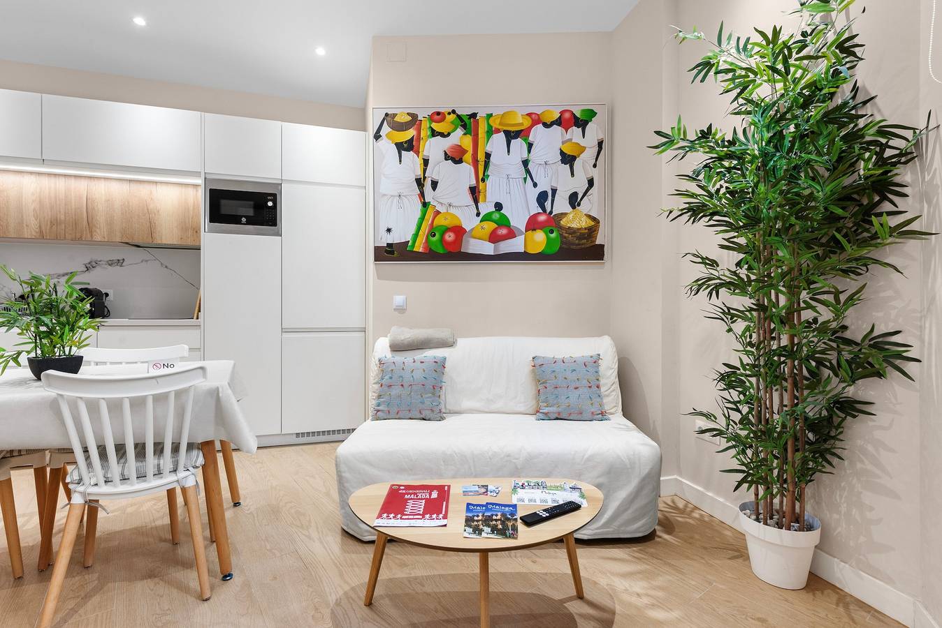 Estudio entero, Estudio 'Casamar - New Malagueta' con Wi-Fi y Aire Acondicionado in Playa de la Malagueta, Málaga