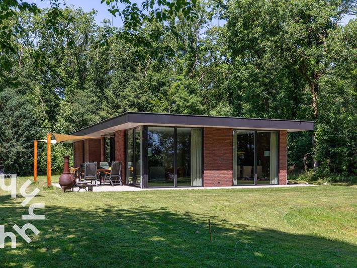 Vakantiehuis voor 6 personen, met Terras en Tuin in Wateren