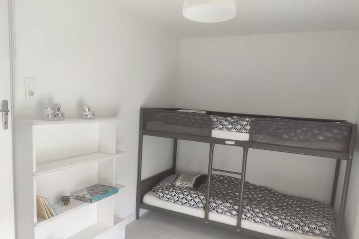 Location de vacances pour 5 personnes, avec jacuzzi et jardin à Pleine-Fougères - 3