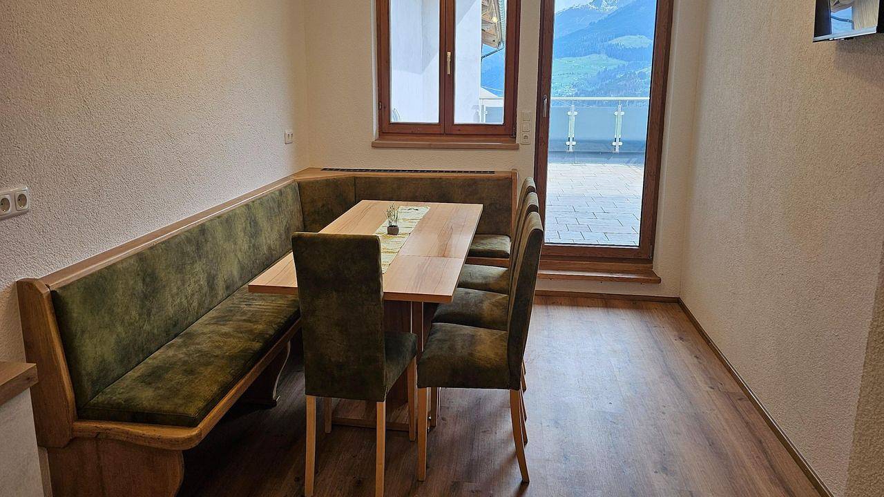 Ganze Ferienwohnung, Ferienwohnung für 9 Personen (100 m²) in Uttendorf in Uttendorf, Kitzbüheler Alpen
