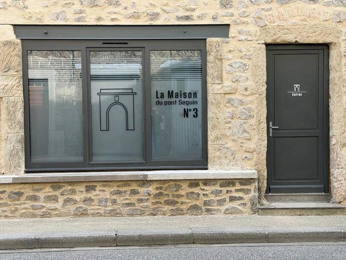 Gîte pour 6 personnes, avec vue ainsi que sauna et bassin pour enfant, animaux acceptés à Andance - 2