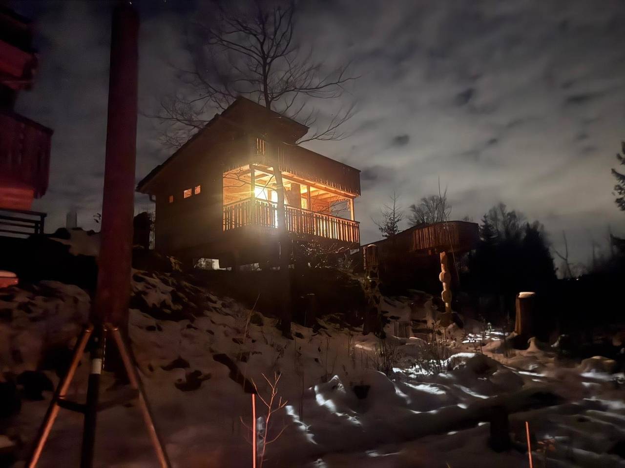Wald ist Zukunft [Baumhaus Eule] in Bernbeuren, Romantische Straße