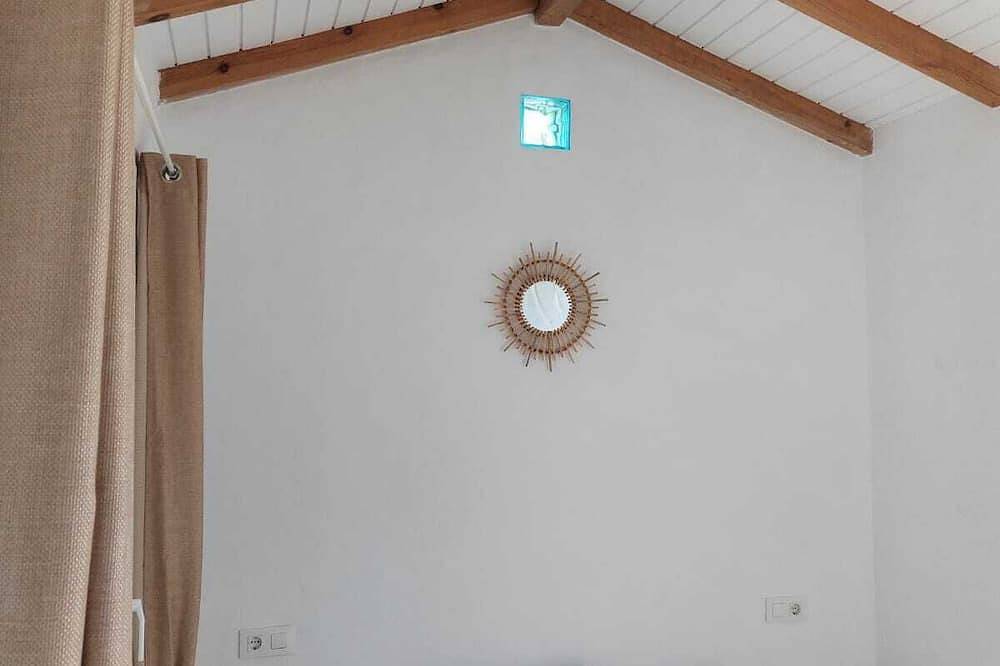 Villa an der Costa de la Luz, 3 Schlafzimmer, tropischer Garten und Strandnähe in Playa de Zahora, Barbate