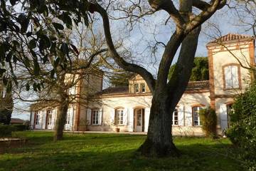 Gîte pour 6 personnes, avec jardin et piscine à Tarabel