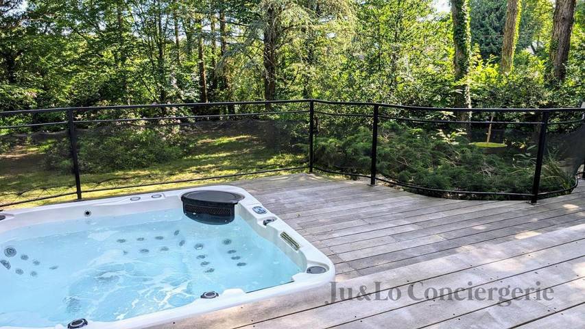 Chalet para 8 personas, con sauna además de jardín y jacuzzi - 1