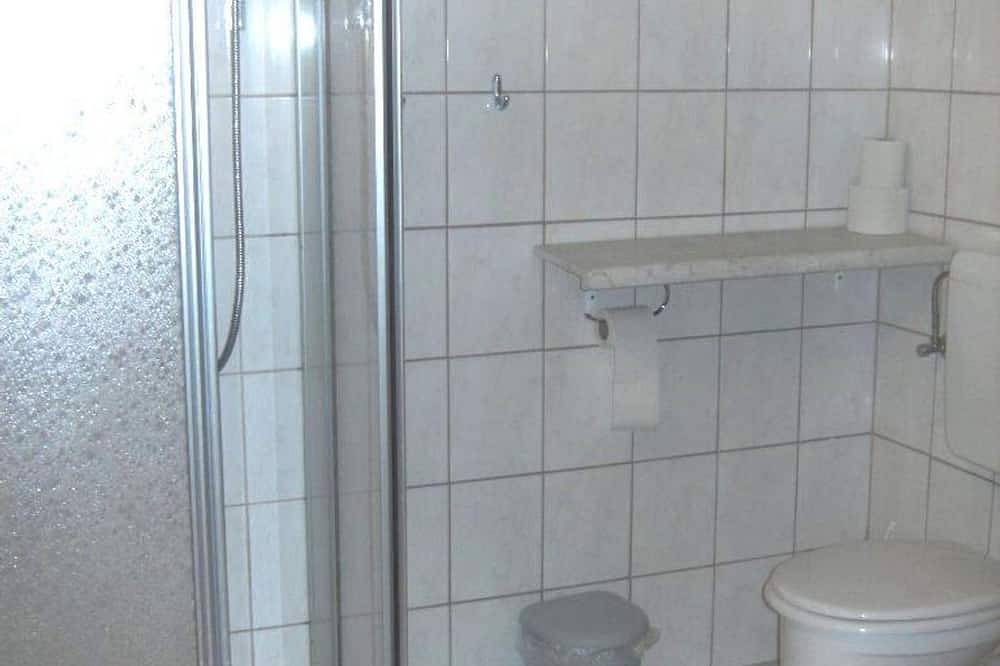 Appartement Nr. 2 - 1 Schlafraum/Dusche, Wc, Wr - Pension Gamsjäger - Urlaub in Rottenmanner und Wölzer Tauern, St. Nikolai im Sölktal