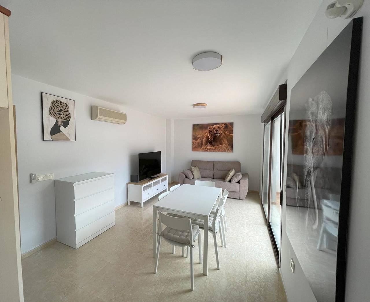 Apartamento entero, Ático Carboneras con fantástica terraza in Playa de los Barquicos (Carboneras), Carboneras