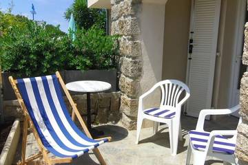 Gîte pour 4 personnes, avec terrasse à Serra-di-Ferro