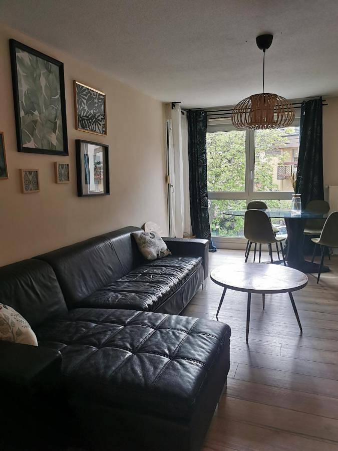Appartement entier, Two-Bedroom Apartment in Eckbolsheim, Région de Strasbourg