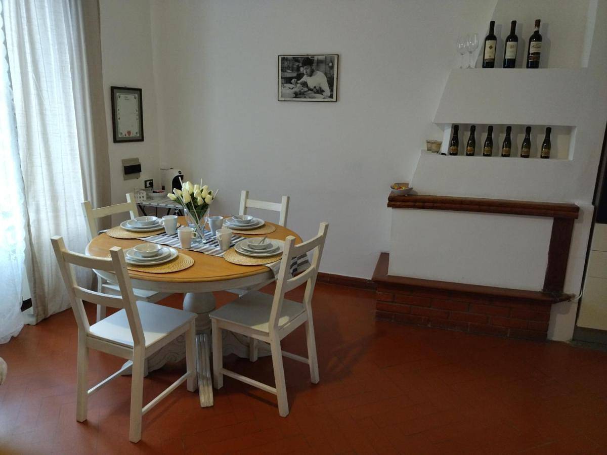 Appartamento intero, One-Bedroom Apartment in Campagnano di Roma, Lago di Bracciano