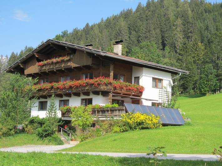 Ferienwohnung für 2 Personen, mit Balkon und Terrasse sowie Garten in Wildschönau